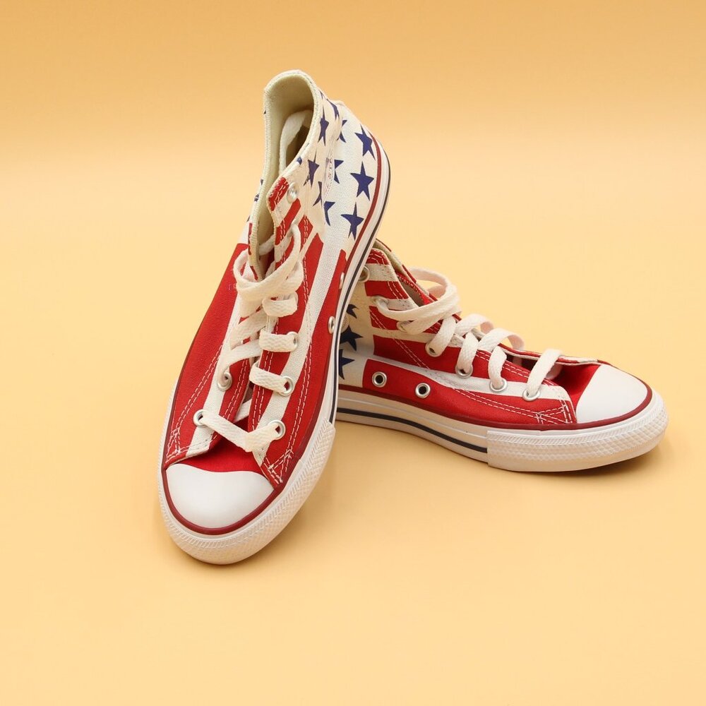 Converse Chuck Taylor Juniors All Star High U.S.A. Flag Sneakers